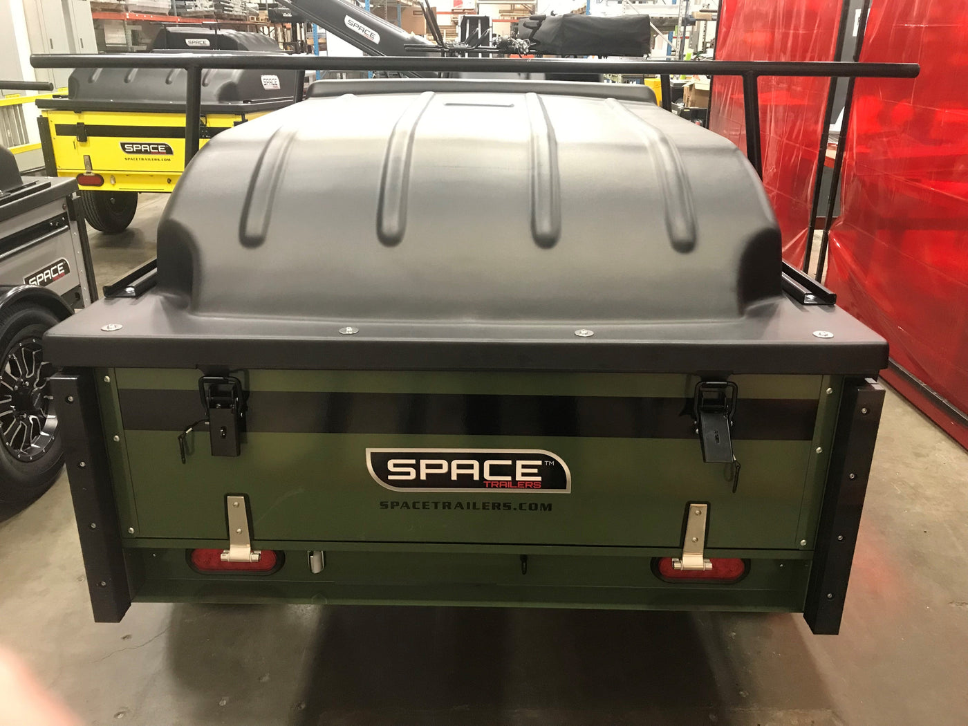 USED Green HighRider - SPACE Trailer