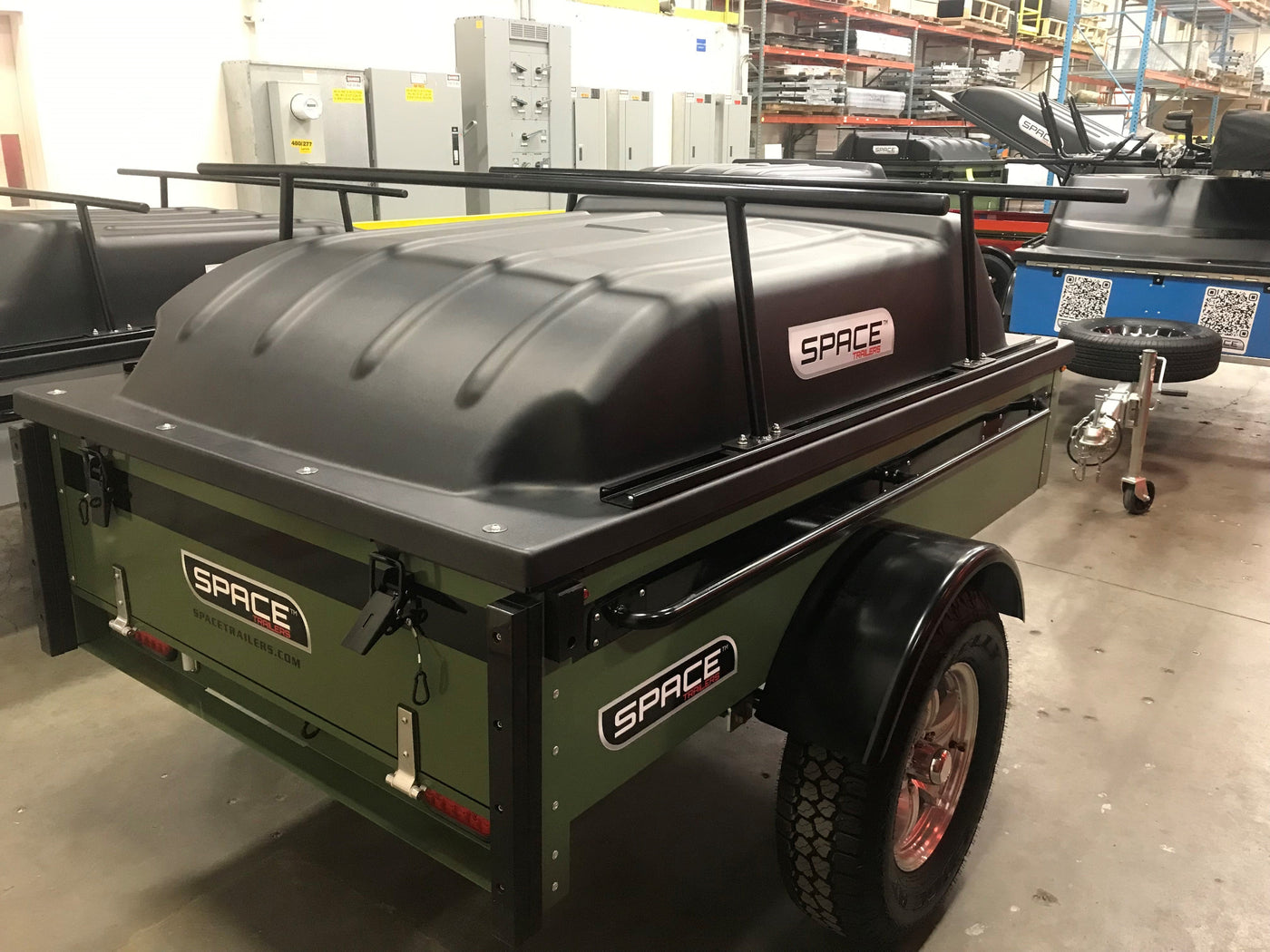 USED Green HighRider - SPACE Trailer